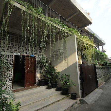 Pawon Cokelat Guesthouse Γιογκιακάρτα Εξωτερικό φωτογραφία