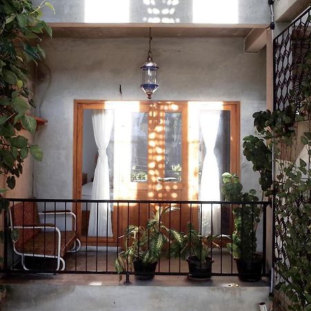 Pawon Cokelat Guesthouse Γιογκιακάρτα Εξωτερικό φωτογραφία