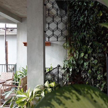Pawon Cokelat Guesthouse Γιογκιακάρτα Εξωτερικό φωτογραφία