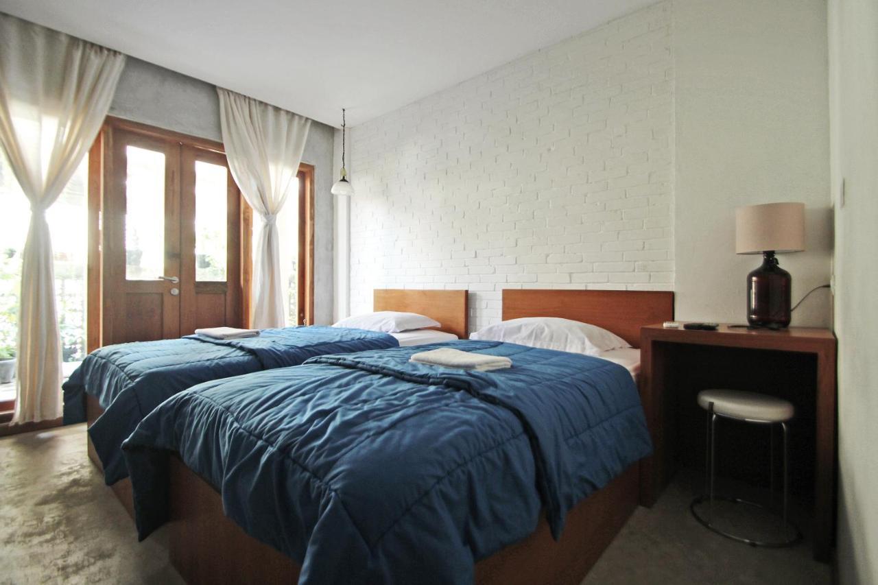 Pawon Cokelat Guesthouse Γιογκιακάρτα Εξωτερικό φωτογραφία